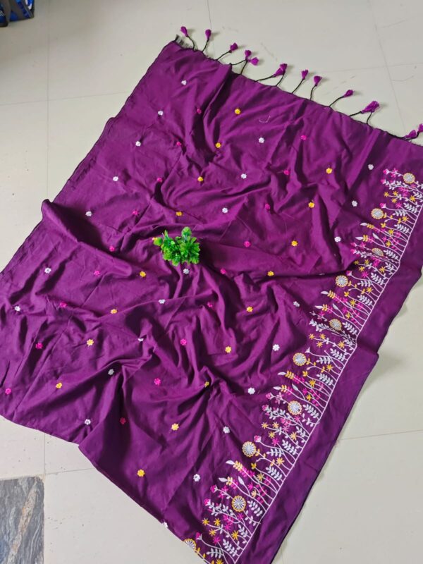 EMBROIDERY KADHI COTTON SAREES. FEEL GOOD MATERIAL FOR HOT SUMMER