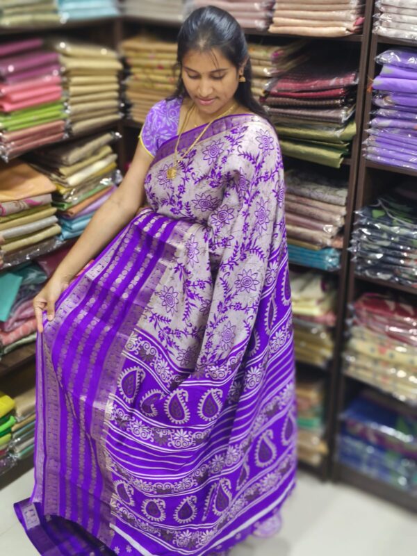 Dola Silk with Jacquard Border