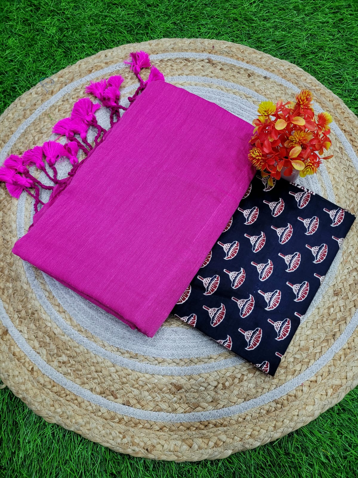 WhatsApp Image 2025-08-20 at 6.08.50 PM (3) Khadi Cotton Saree+Blouse Combo - Image 1