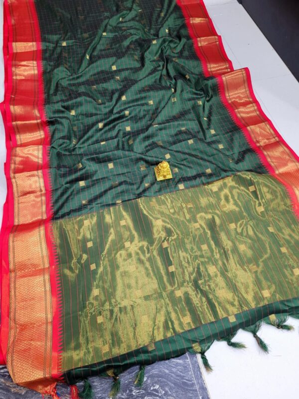 Pongal Gifting Sarees: Authentic mahwswari Checks silk Sarees