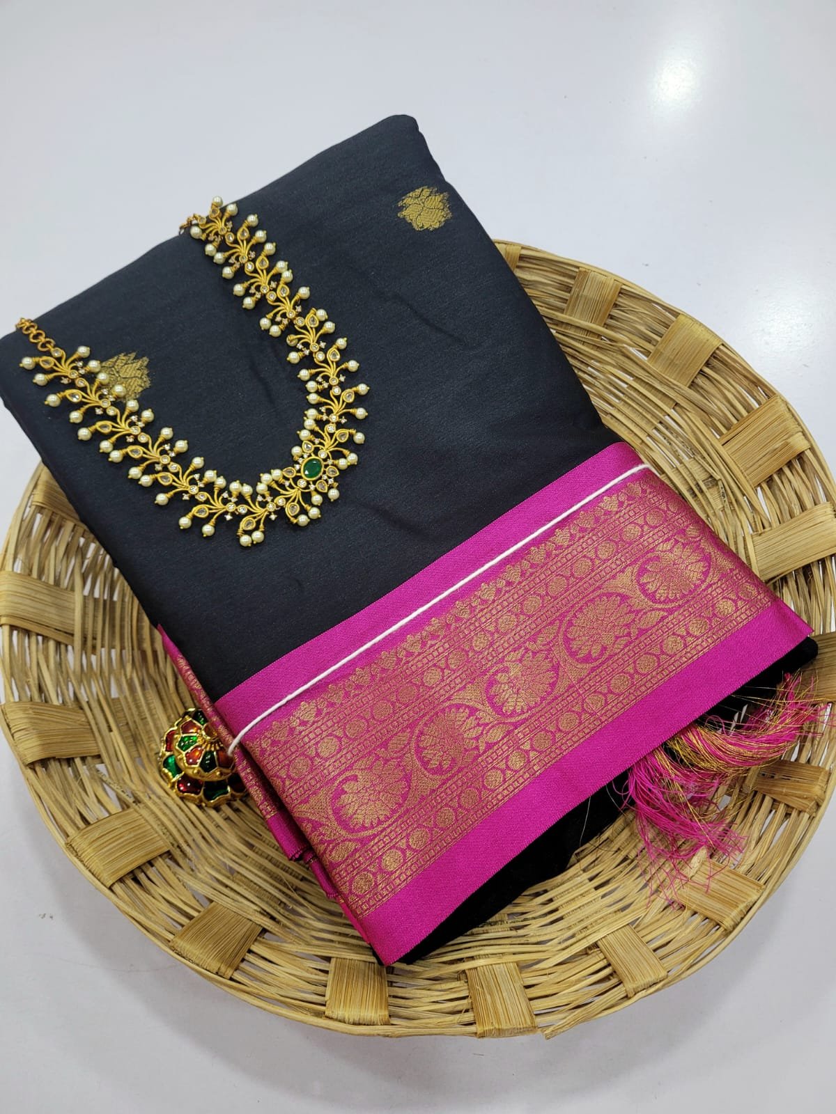 2025/11/1005178439.jpg MEENAKSHI: Elite Kalyani Korvai Soft Silk Sarees - Image 1