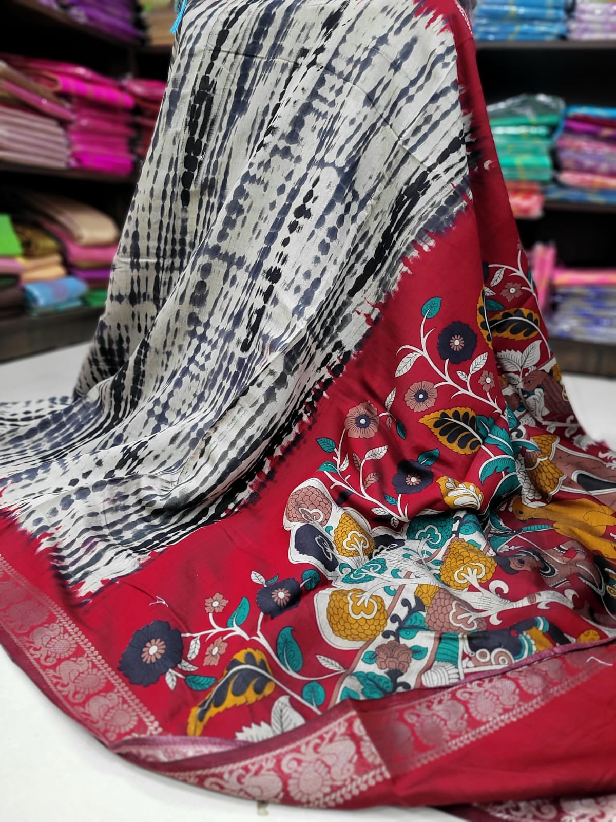 2025/12/1000457913.jpg Viscose Soft Cotton Saree - Image 1