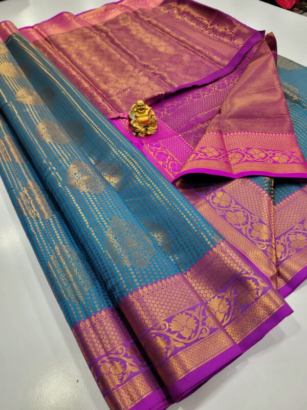 VAIRAM : Elite Vairaoosi Pattu Sarees