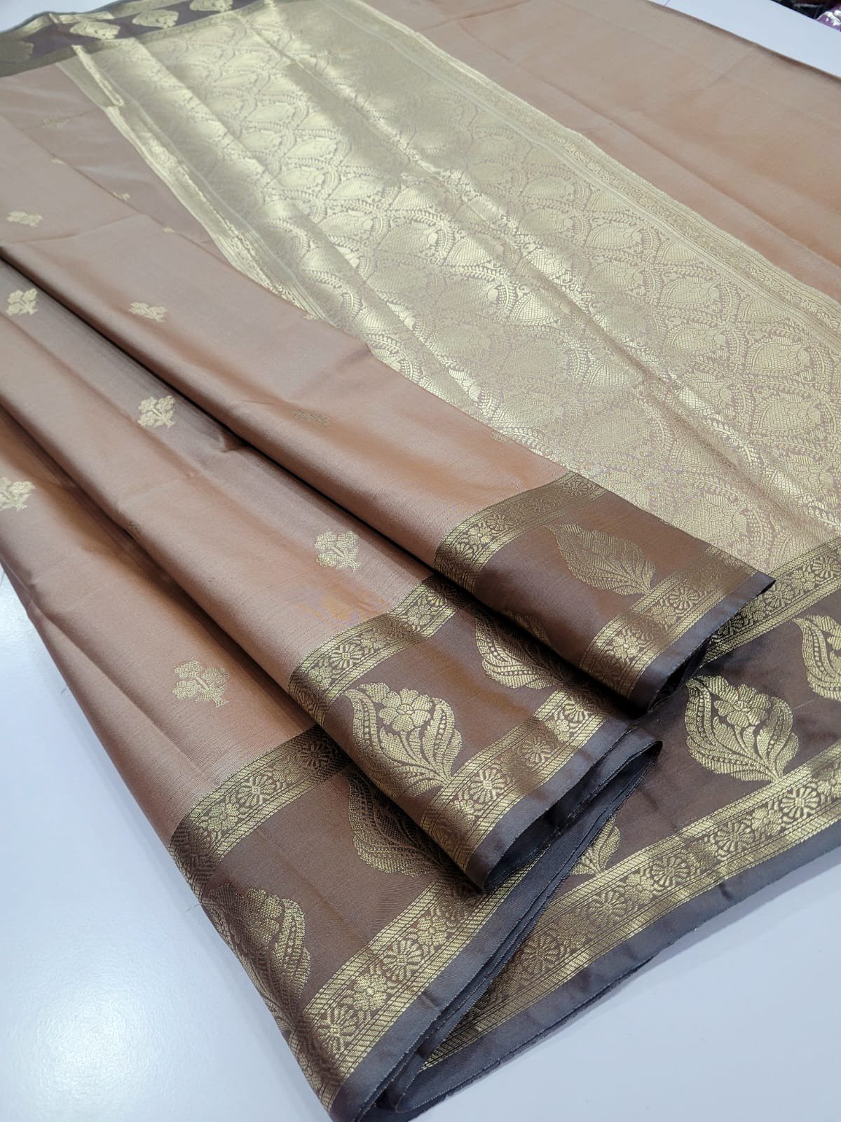 2026/01/1000477676.jpg Elite Pochampally Softsilk Sarees - Image 1