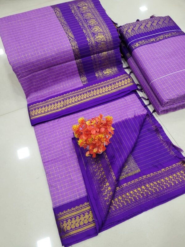 Checked Kalyani cotton saree/Lata Gadwal Paithani