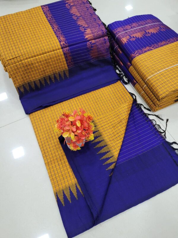 Checked Kalyani cotton saree/Lata Gadwal Paithani