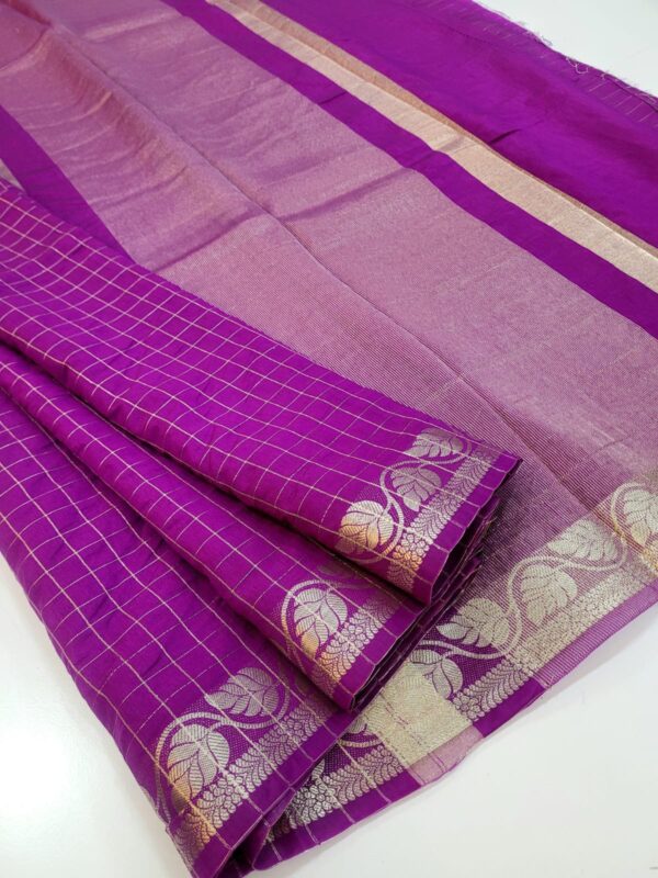 Premium Crushed silk Sarees with Zari checks