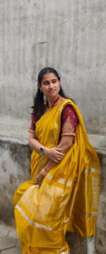 Premium Crushed silk Sarees with Zari checks - Image 4