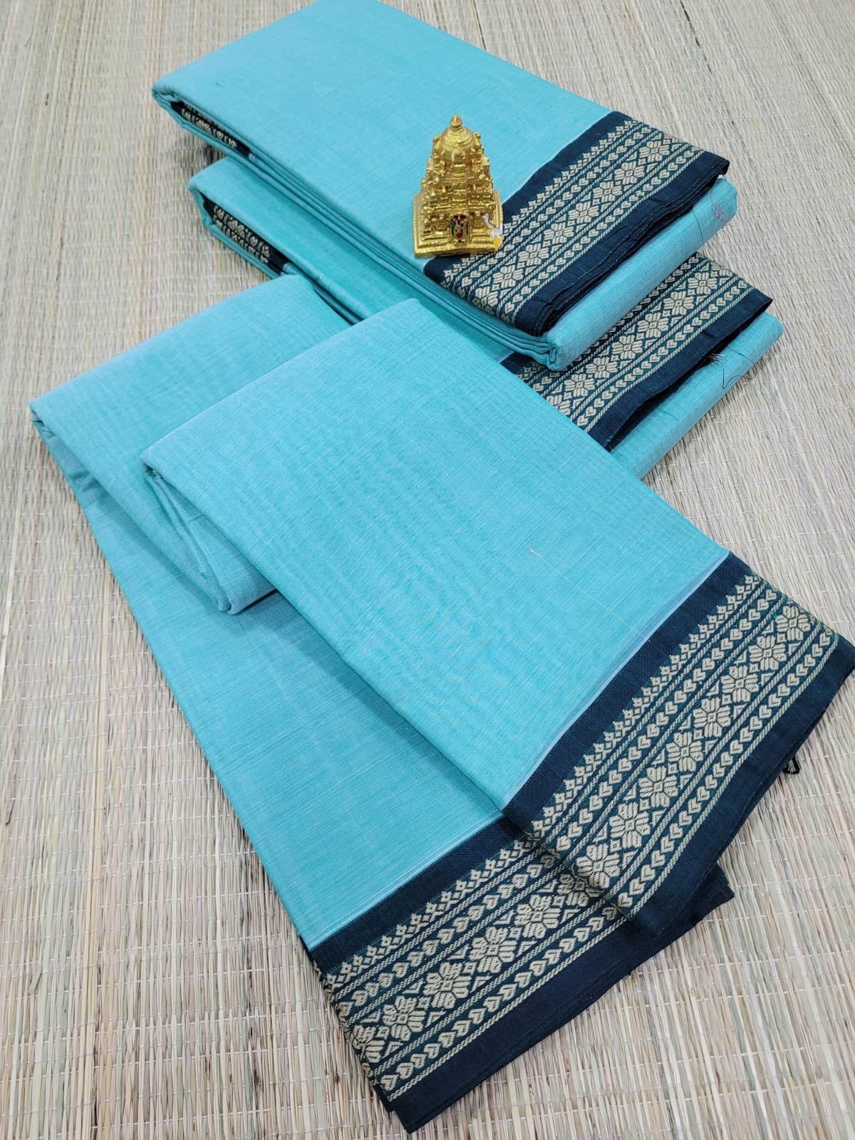 2026/02/1005177191.jpg Authentic Narayanpet Cotton Sarees - Image 1