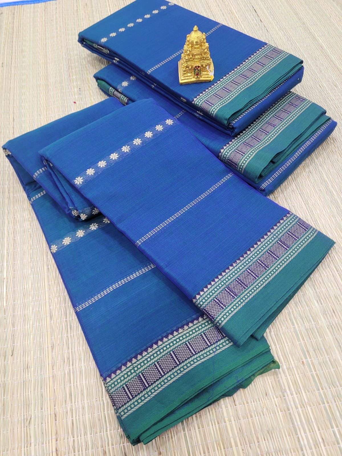 2026/02/1005177203.jpg Authentic Narayanpet Cotton Sarees - Image 1