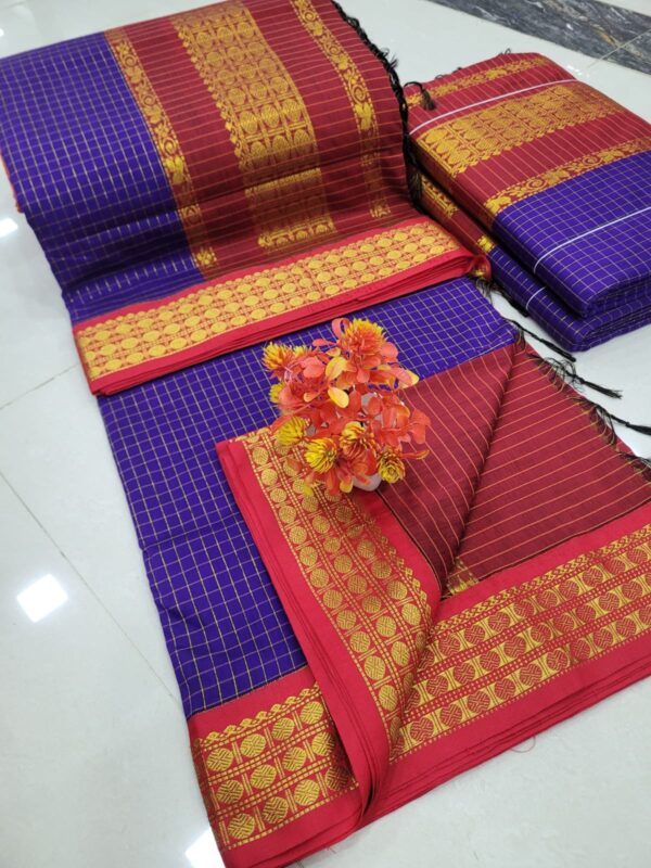 Checked Kalyani cotton saree/Lata Gadwal Paithani