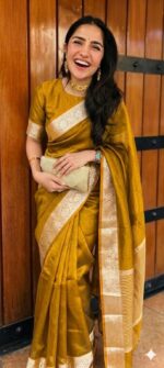 Elite Munga Silk Saree with Banaras Border