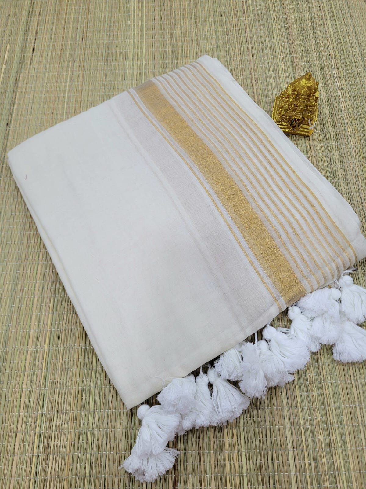2026/04/1005190288.jpg Premium Mul Cotton Sarees - Image 1