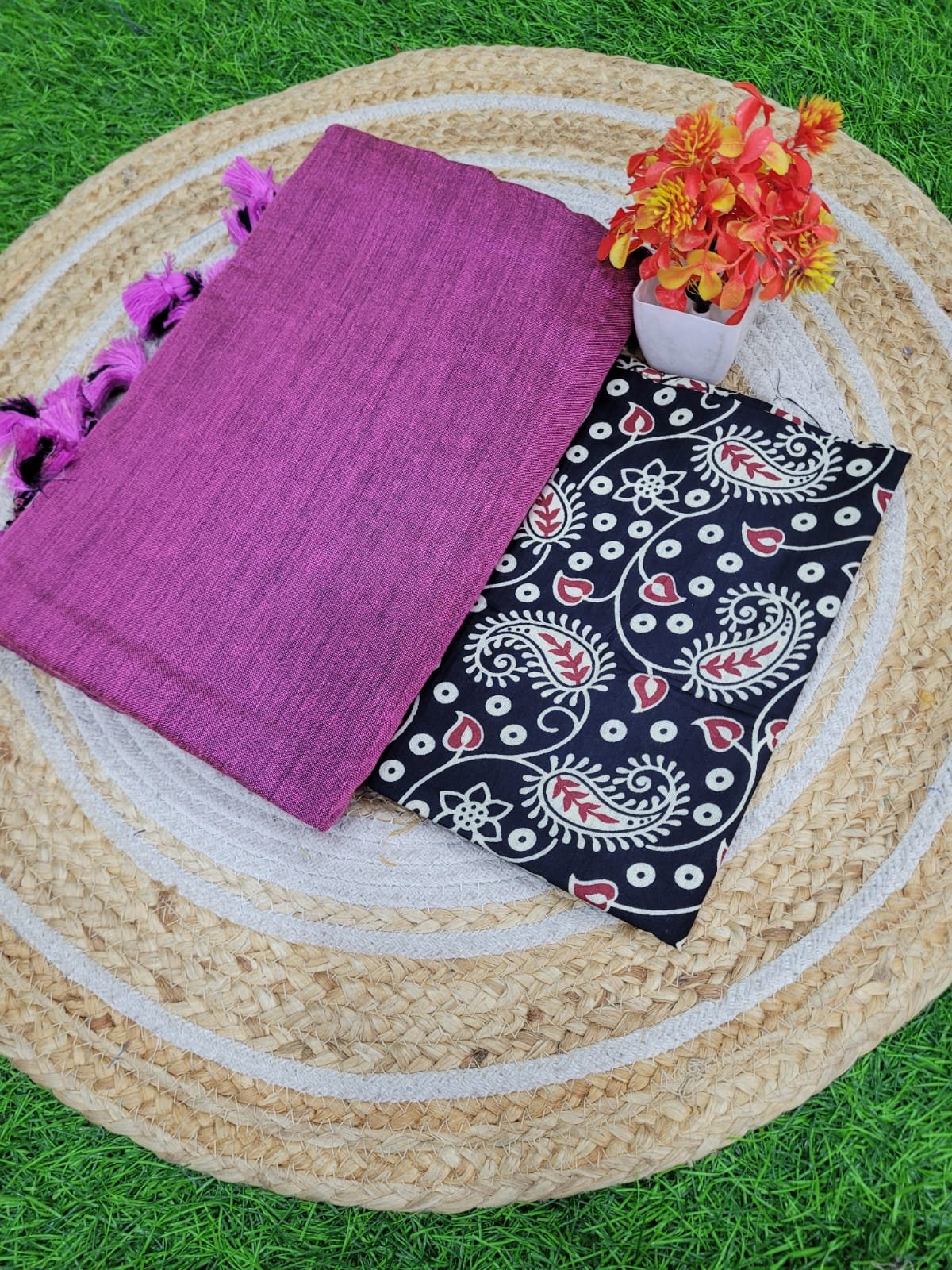 2026/04/1005191103.jpg Kadhi Cotton Saree+Blouse Combo - Image 1