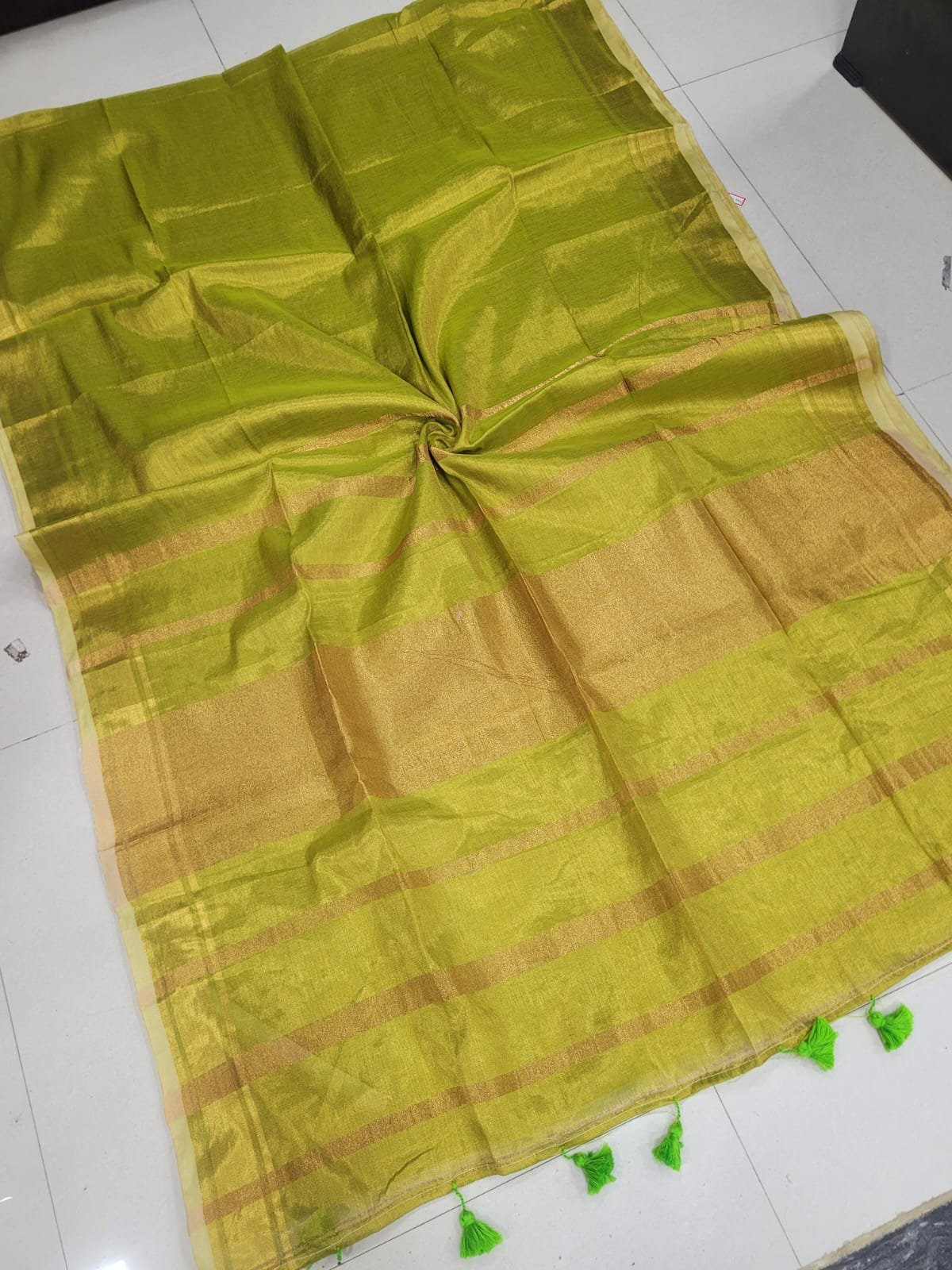 2026/04/1005193898.jpg Kerala Weaves: Royal Tissue Silk Sarees - Image 1