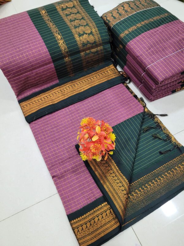 Checked Kalyani cotton saree/Lata Gadwal Paithani