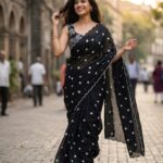 Fancy Soft Georgette Saree with scallop Cutwork ( Black )