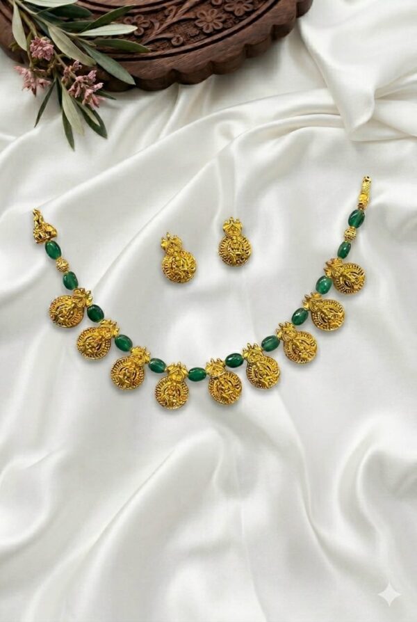 Premium & Designer Wear Neck Piece with Earring Set