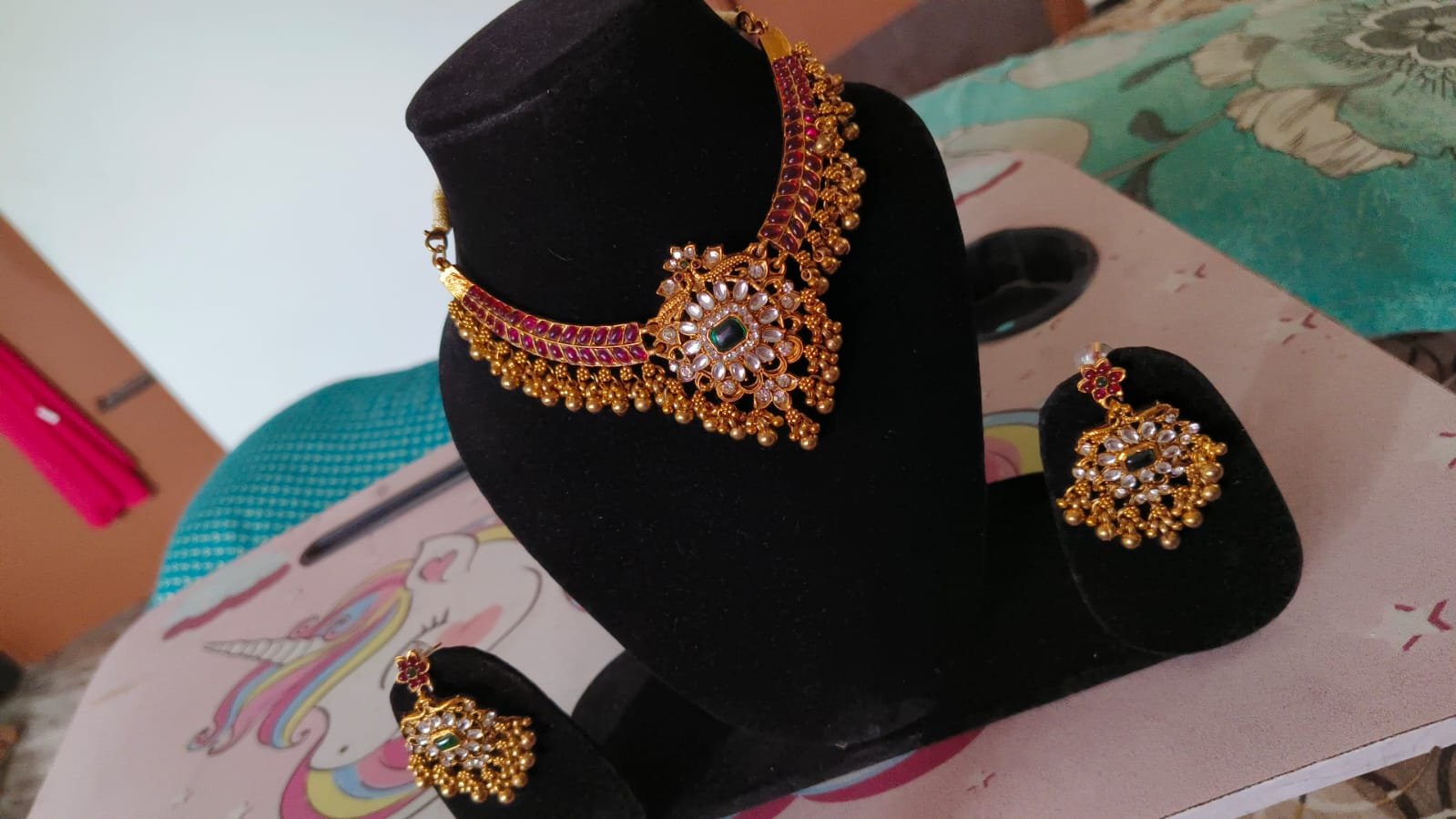 2026/05/1005205495.jpg Chokar : Premium & Designer Wear Neck Piece with Earring Set - Image 1