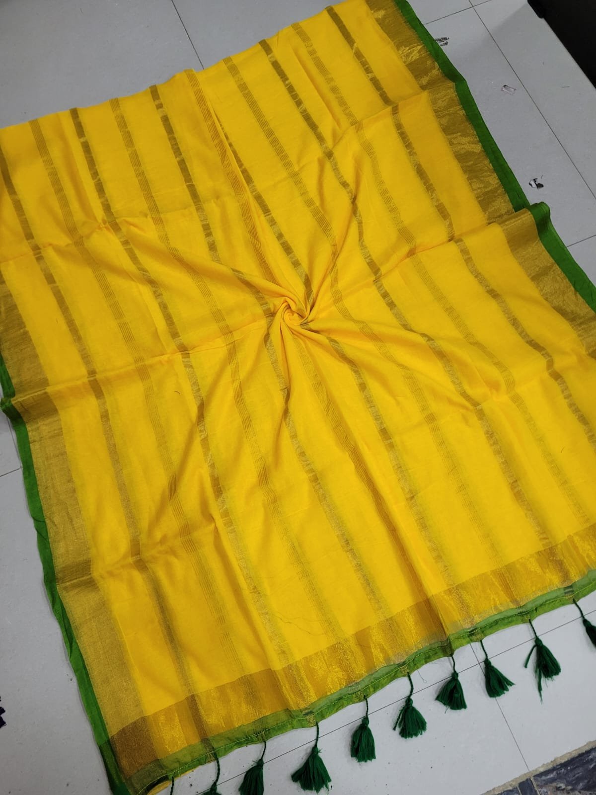 2026/05/1005207001.jpg Premium Mul Cotton Sarees - Image 1
