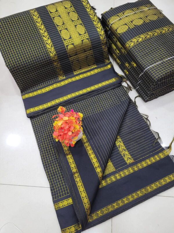 Checked Kalyani cotton saree/Lata Gadwal Paithani ( Black )