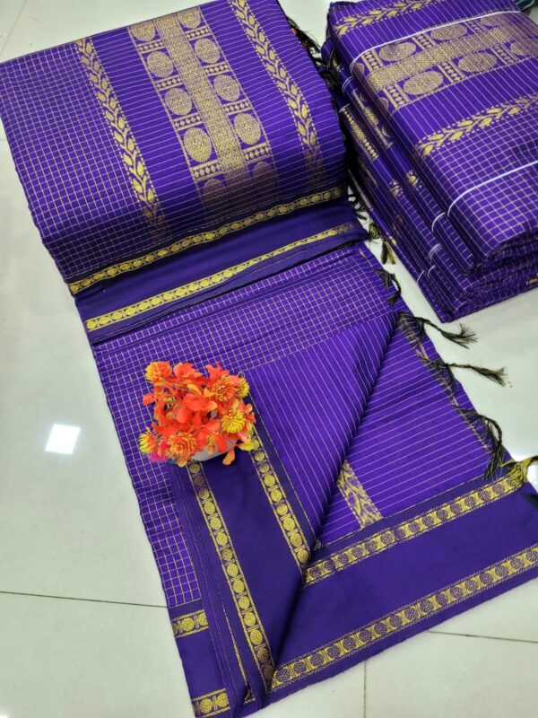 Checked Kalyani cotton saree/Lata Gadwal Paithani