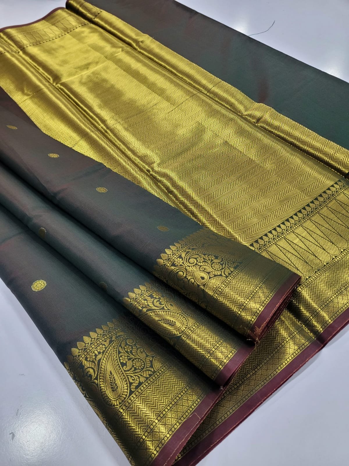 2026/07/1005232762.jpg Elite Banaras SoftSilk with Beautiful Colour Combos - Image 1