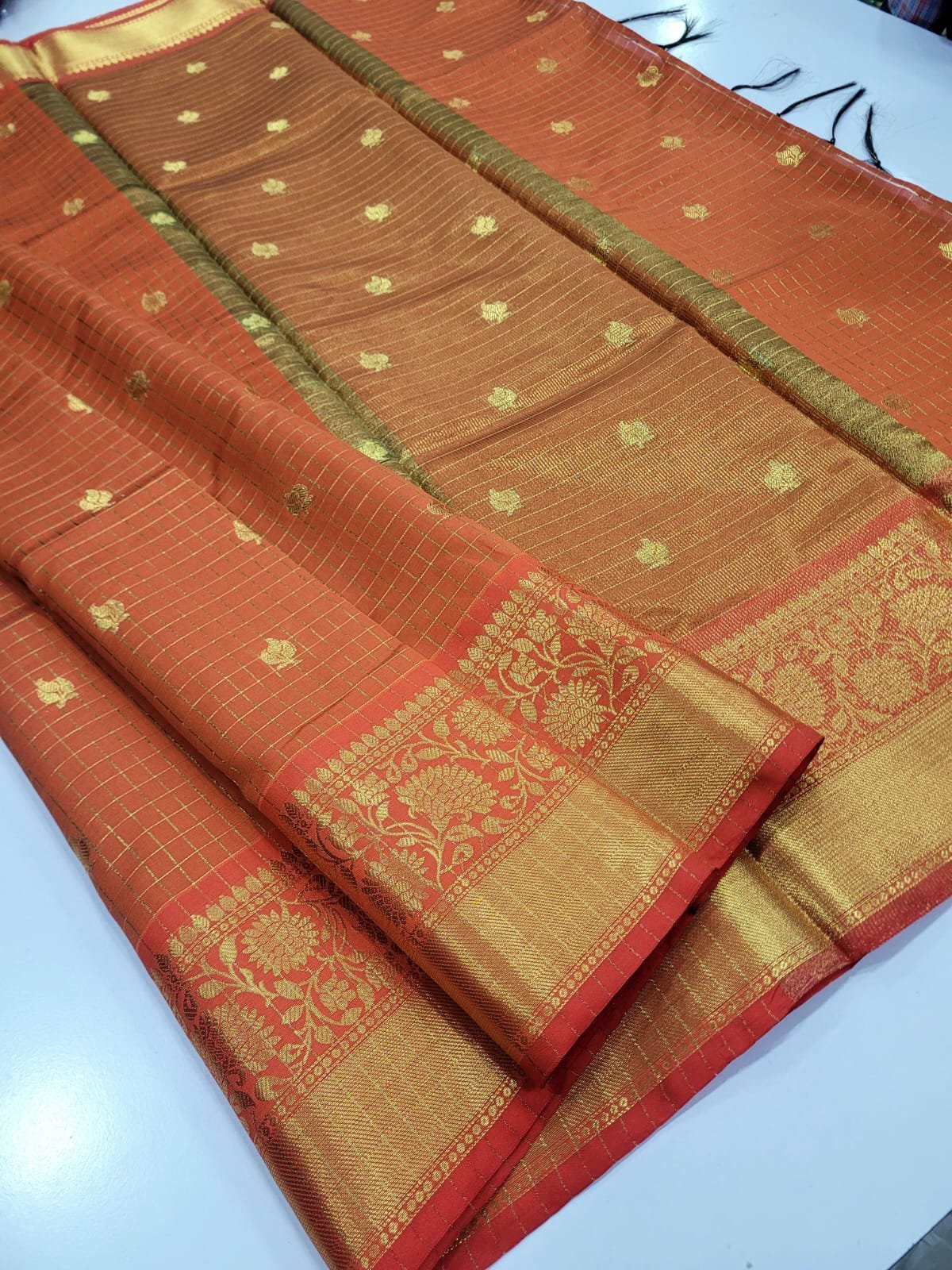 2026/07/1005235012.jpg Banarasi Checked Soft Katan silk Saree - Image 1
