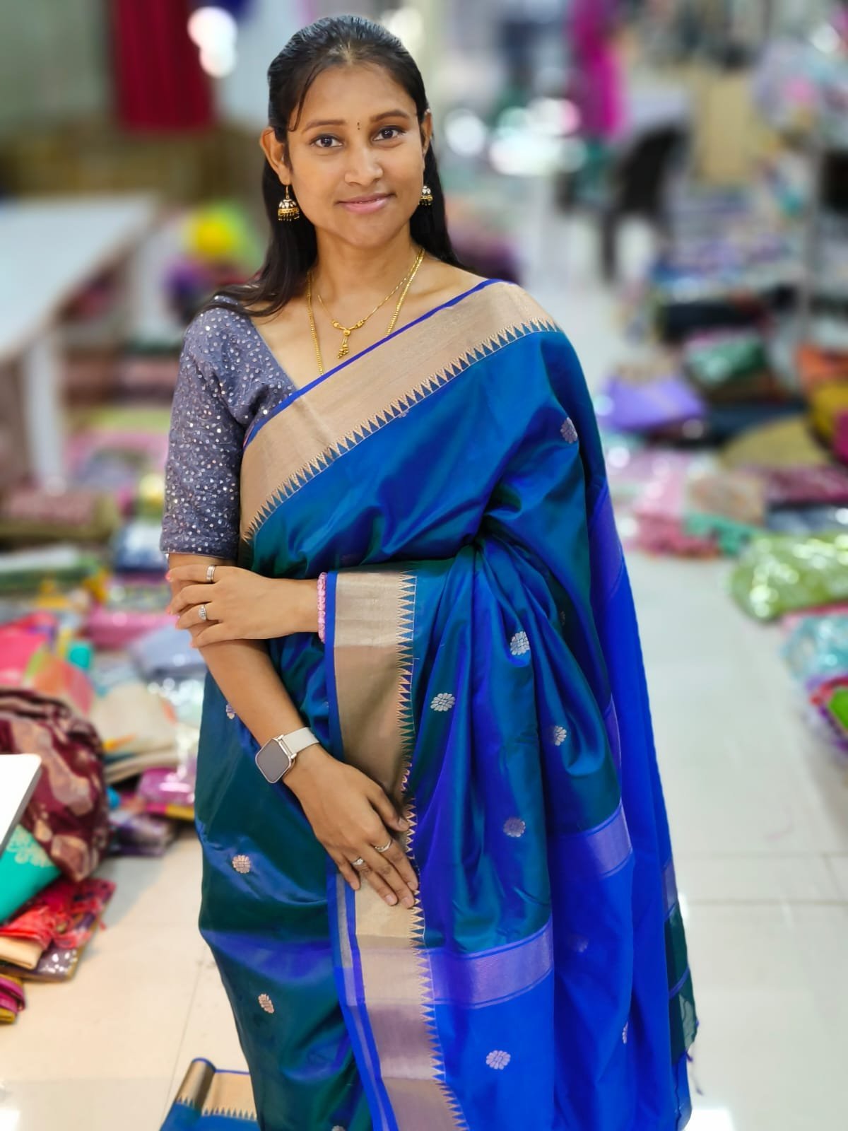 WhatsApp-Image-2025-05-15-at-2.13.26-PM.jpeg Vaibavam : Elite Kanchi Soft Silk- Peacock Blue Dual Tone - Image 1