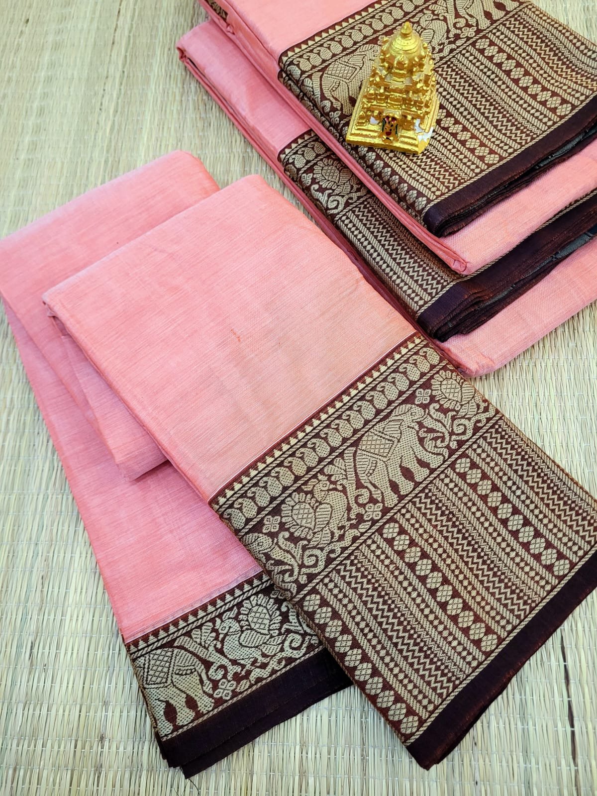 WhatsApp Image 2026-08-15 at 12.09.06 PM (3) Authentic Narayanpet Cotton Sarees - Image 1
