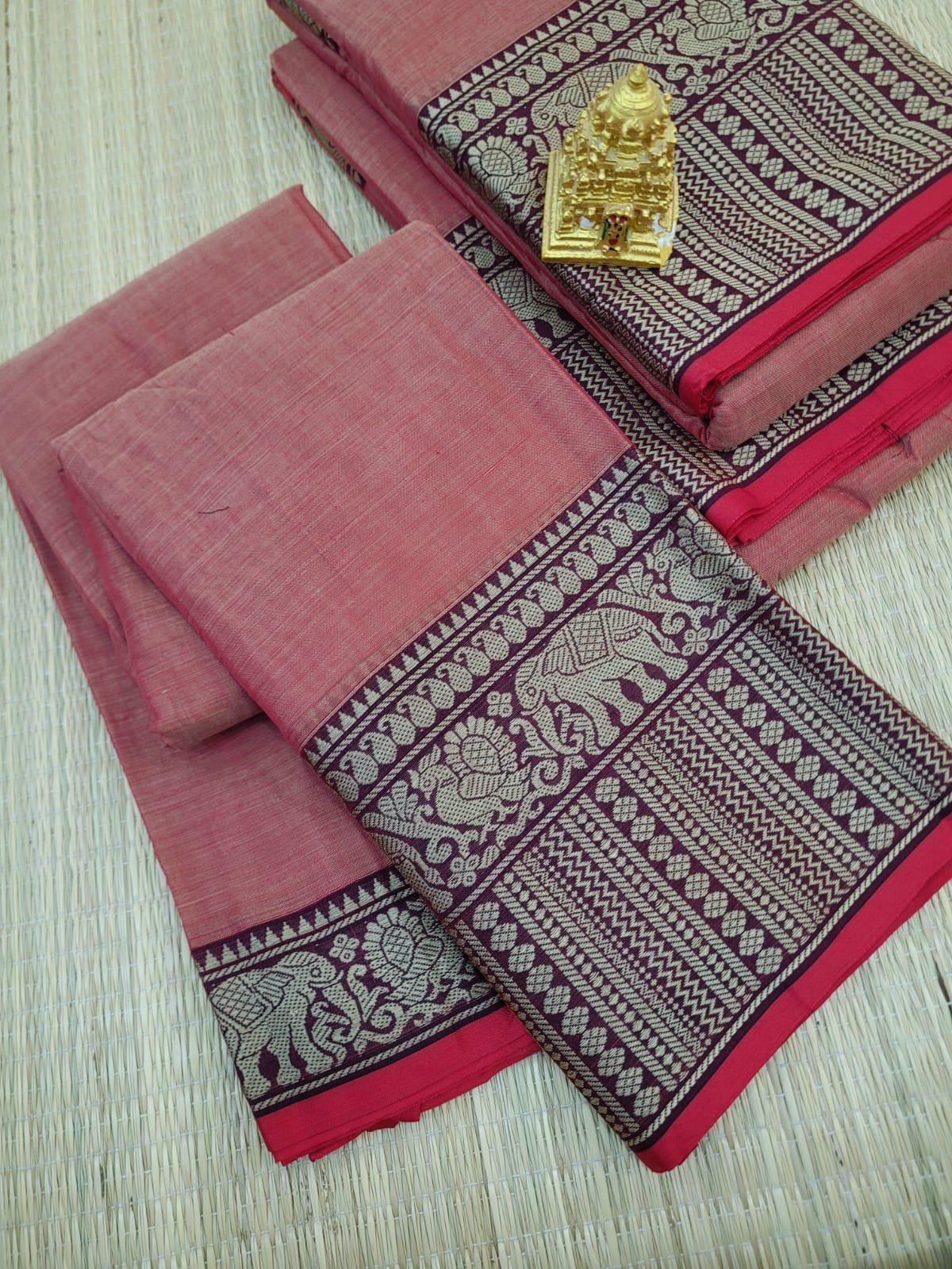 WhatsApp Image 2026-08-15 at 12.09.07 PM (2) Authentic Narayanpet Cotton Sarees - Image 1
