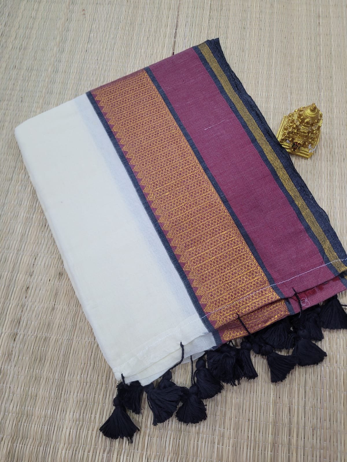 WhatsApp Image 2026-08-17 at 6.12.38 PM (2) Premium Mul Cotton Sarees - Image 1