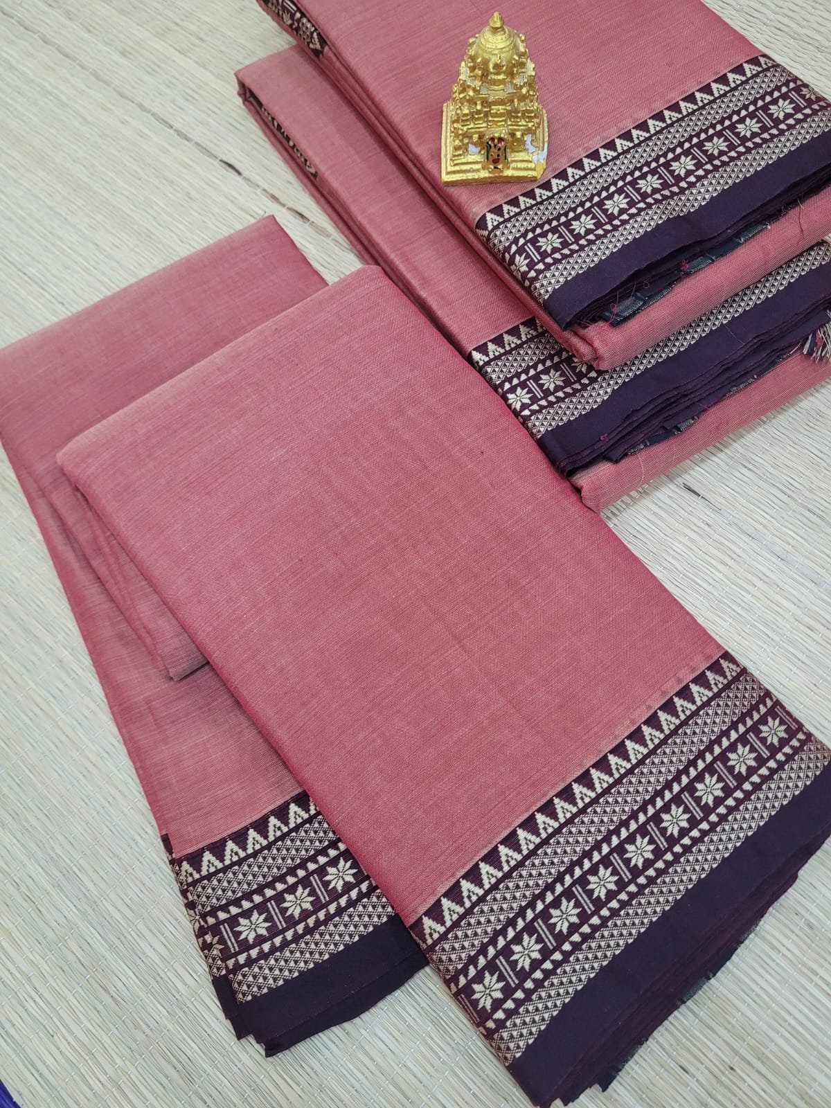 WhatsApp Image 2026-08-28 at 12.26.13 PM Authentic Narayanpet Cotton Sarees ( Small Border ) - Image 1