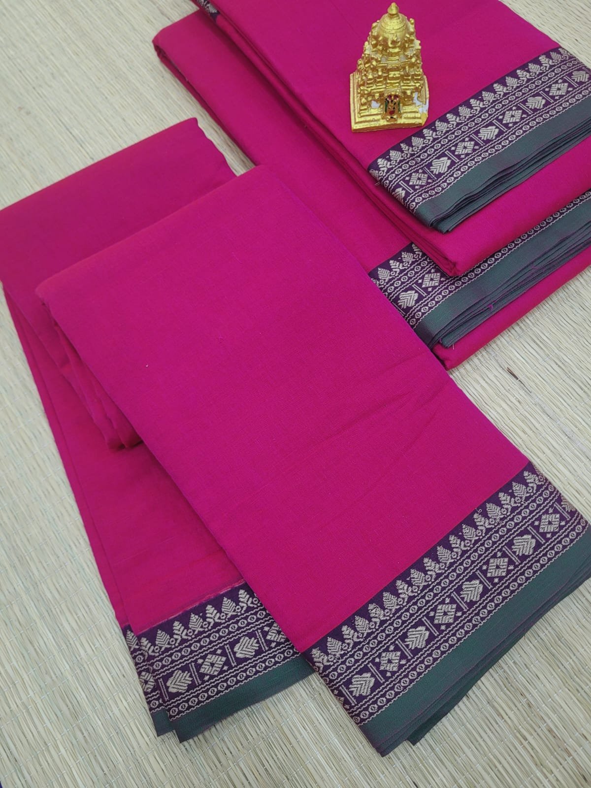 WhatsApp Image 2026-08-28 at 12.26.14 PM (3) Authentic Narayanpet Cotton Sarees ( Small Border ) - Image 1