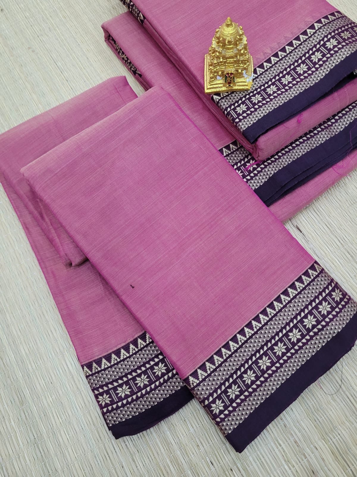 WhatsApp Image 2026-08-28 at 12.26.16 PM (3) Authentic Narayanpet Cotton Sarees ( Small Border ) - Image 1