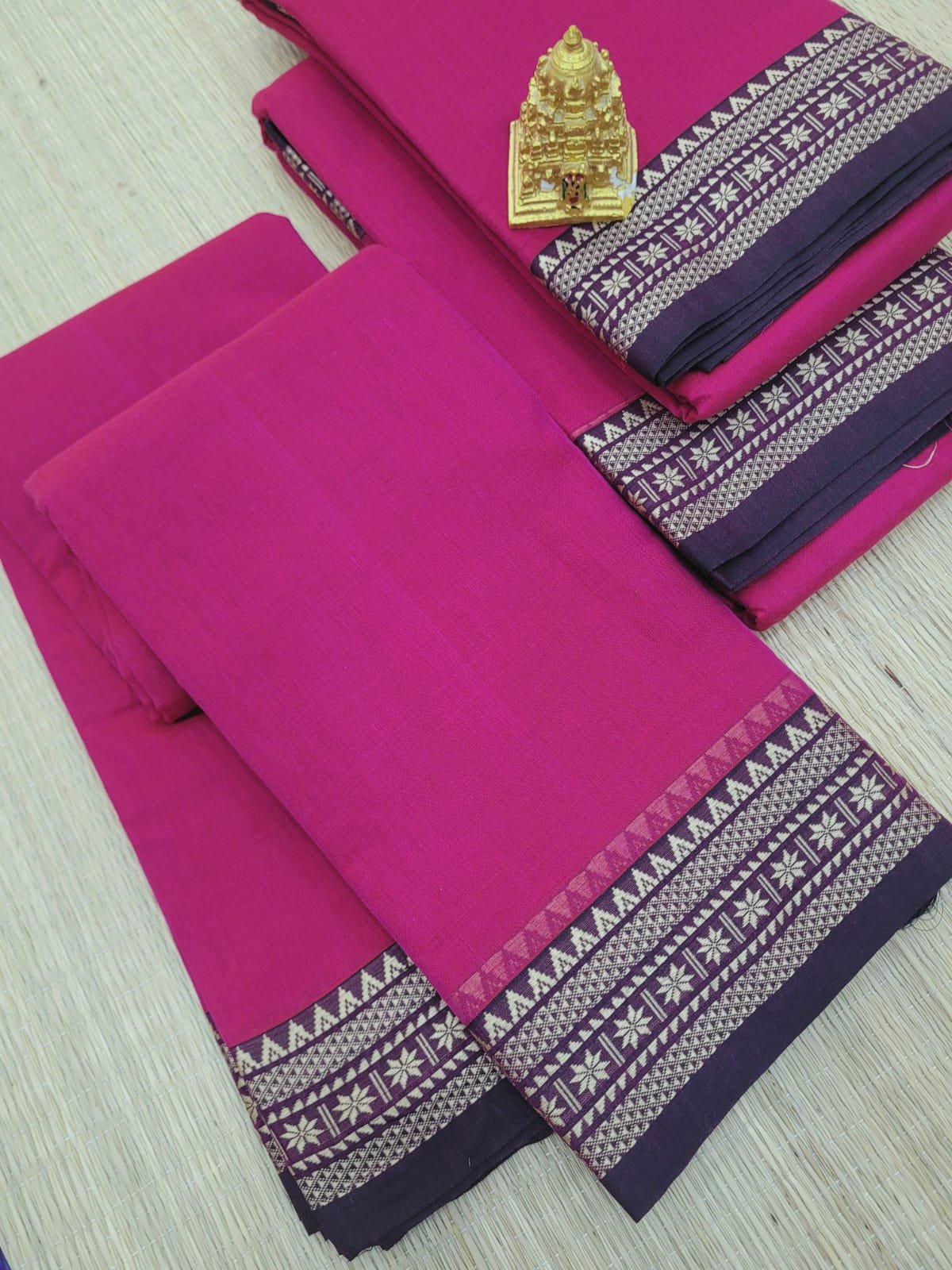 WhatsApp Image 2026-08-28 at 12.26.16 PM Authentic Narayanpet Cotton Sarees ( Small Border ) - Image 1