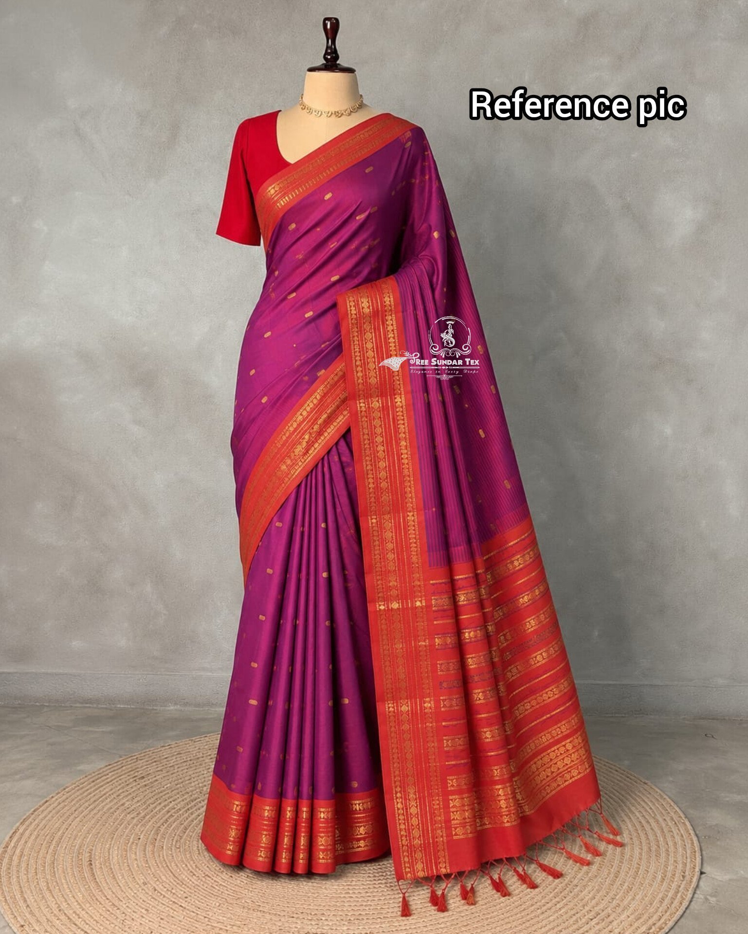 1005235447.jpg Premium Aarna Soft Silk Saree - Image 1