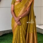 Banarasi Checked  Soft Katan silk Saree