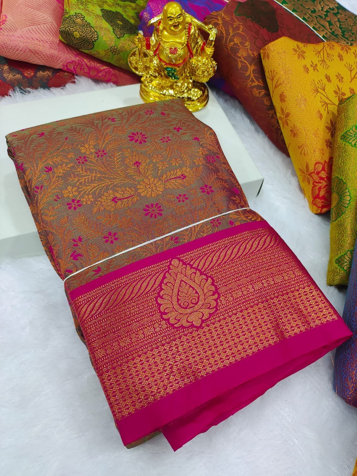 WhatsApp-Image-2024-06-08-at-4.38.42-PM-1.jpeg Vivaaha Bridal Silk Sarees - Image 1
